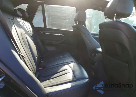 2017 BMW X5 Xdr40E z USA, uszkodzony, nr VIN 5UXKT0C38H0S80878